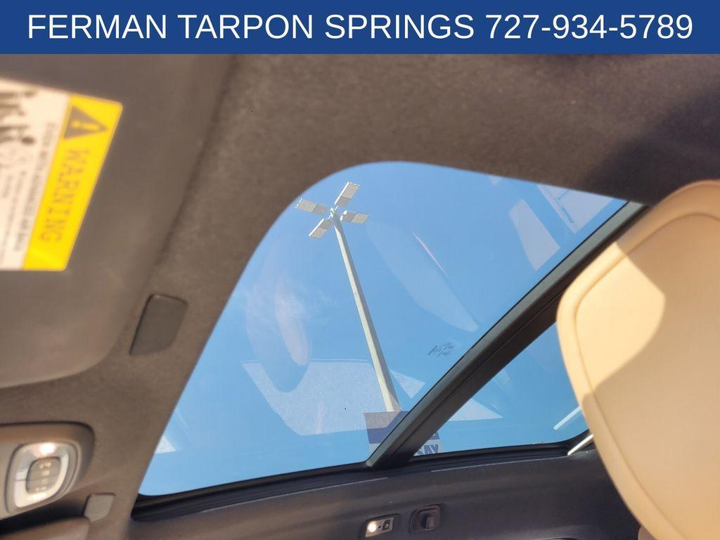 used 2021 Volvo XC40 car, priced at $26,977