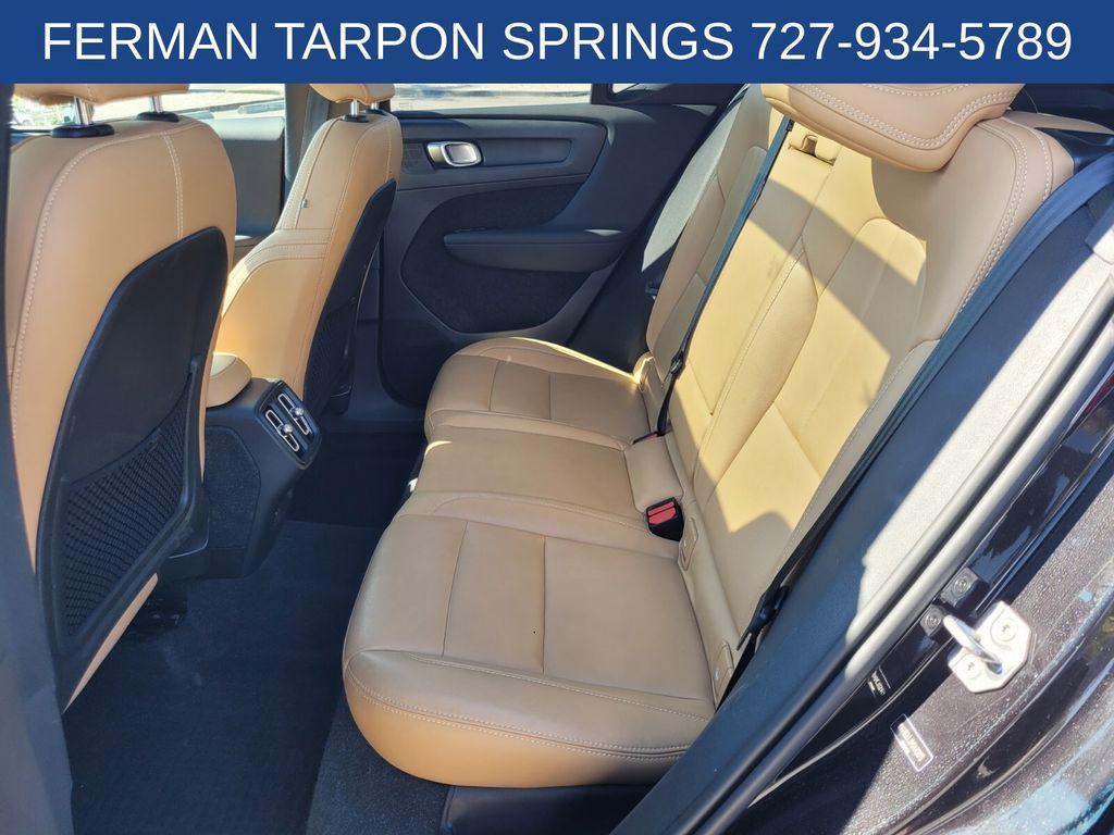 used 2021 Volvo XC40 car, priced at $26,977