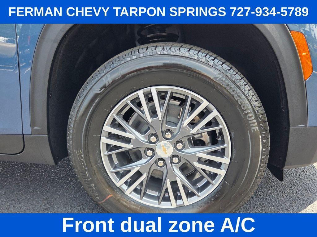 new 2026 Chevrolet Traverse car, priced at $42,445