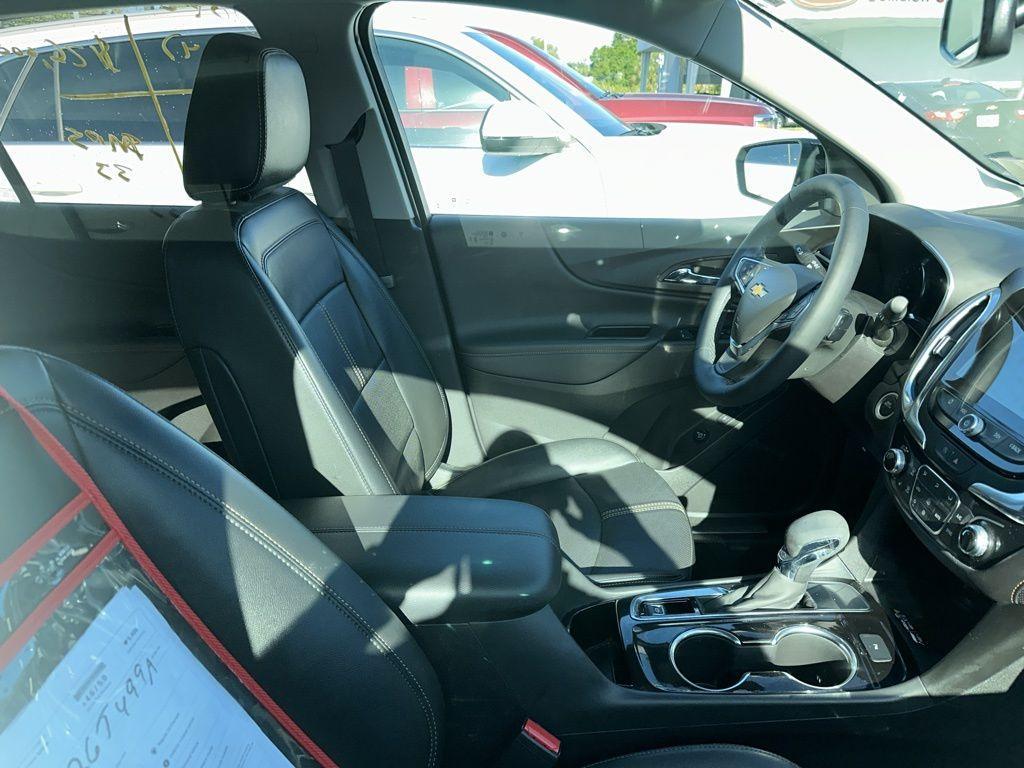 used 2024 Chevrolet Equinox car, priced at $25,500