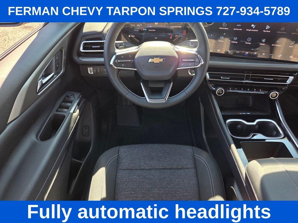 new 2026 Chevrolet Traverse car, priced at $42,445