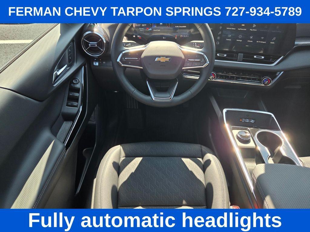 new 2026 Chevrolet Equinox car, priced at $30,555
