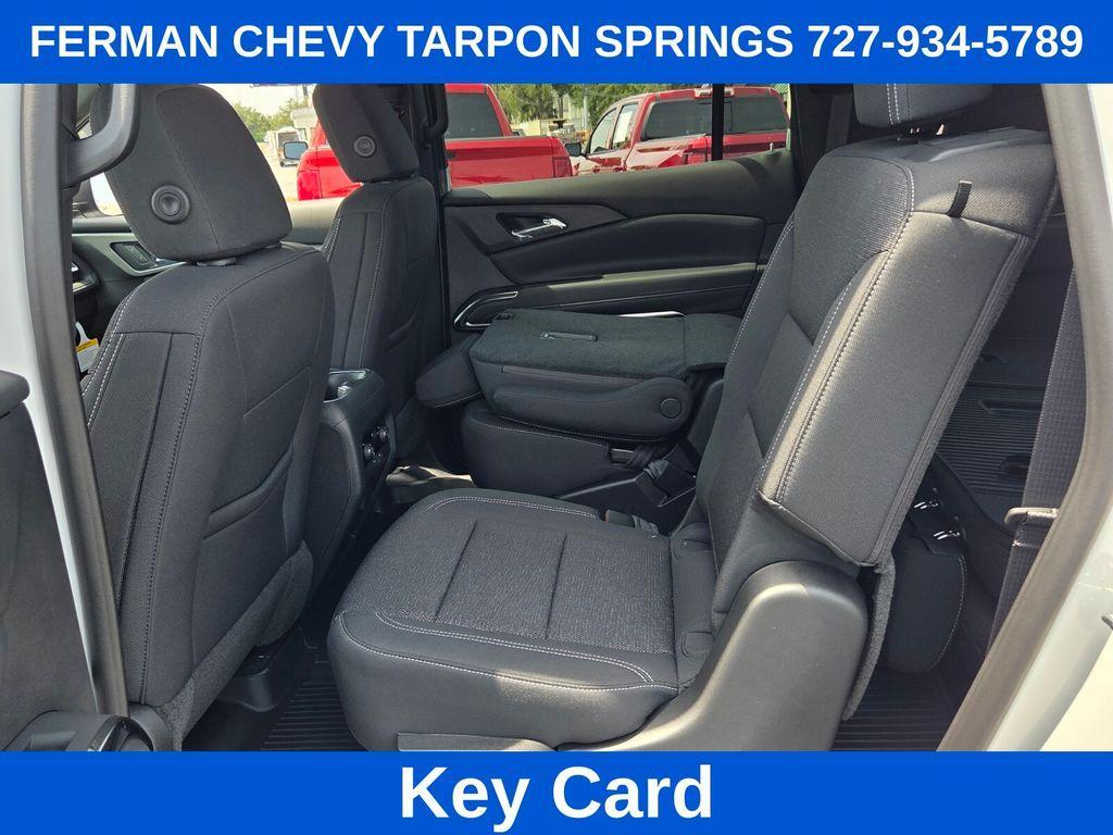 new 2026 Chevrolet Traverse car, priced at $42,445