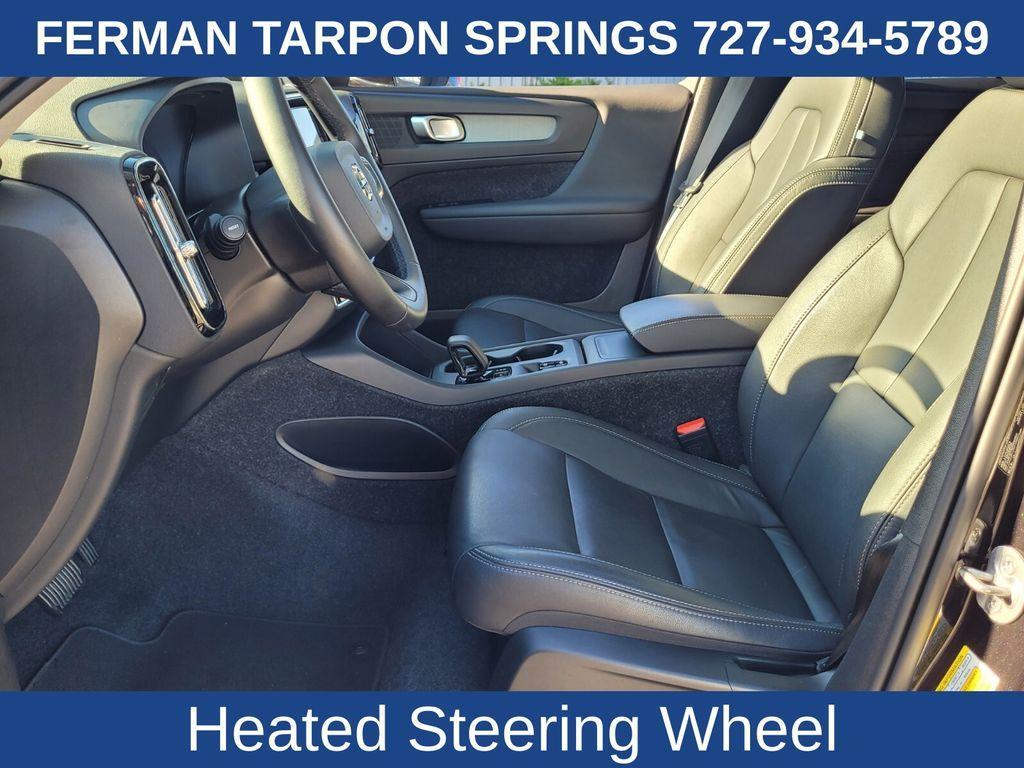 used 2025 Volvo XC40 car, priced at $27,997