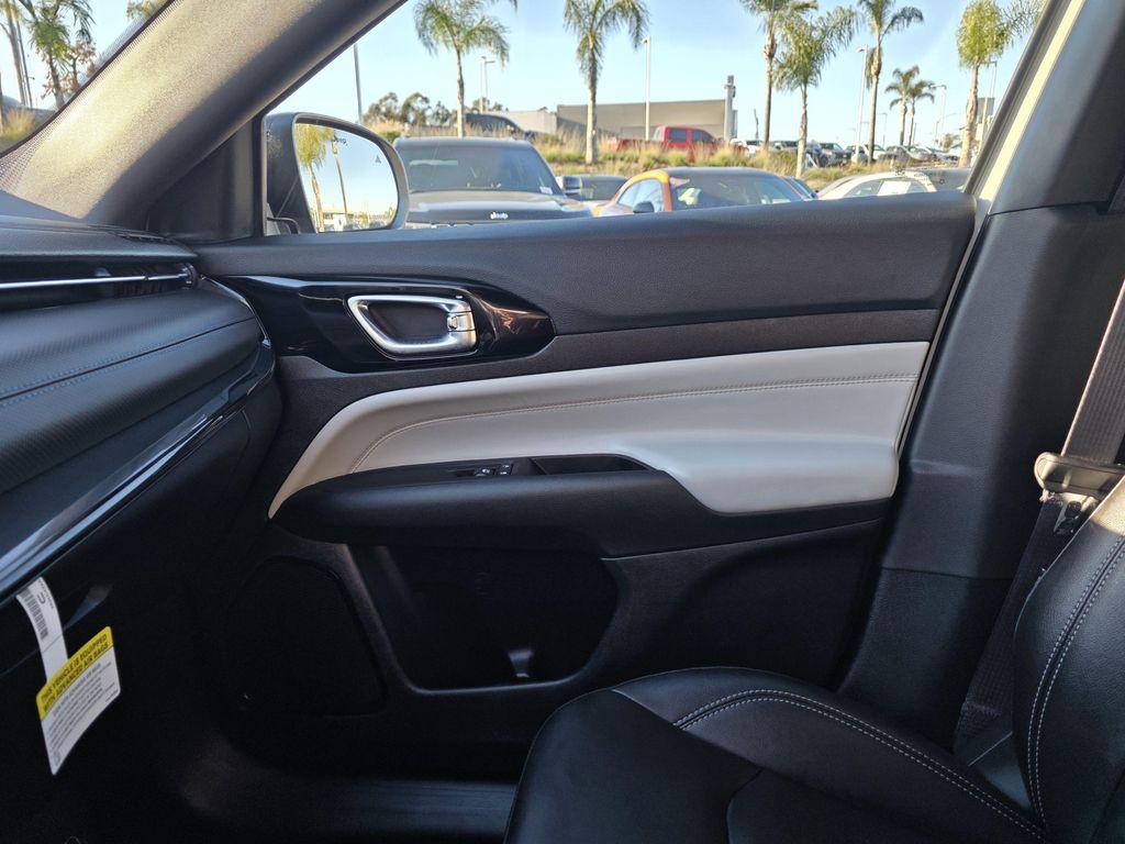 new 2026 Jeep Compass car, priced at $34,885