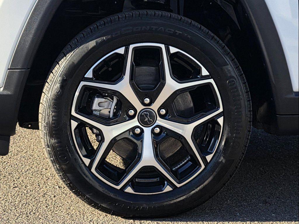 new 2026 Jeep Compass car, priced at $34,885