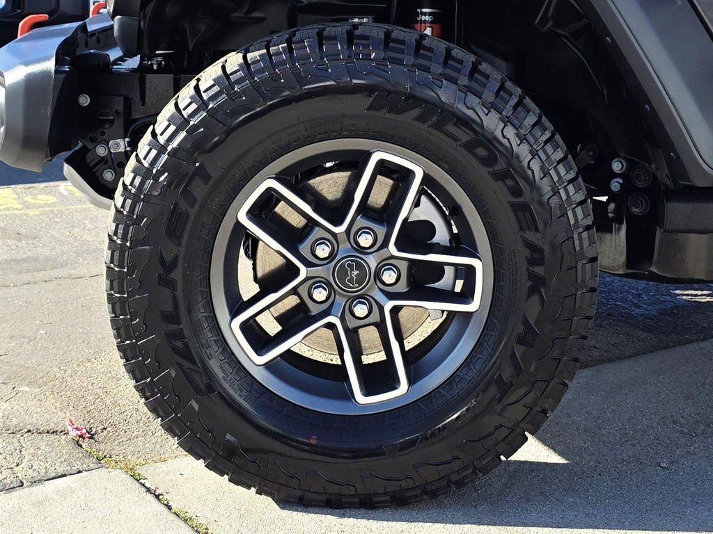 new 2026 Jeep Gladiator car, priced at $56,900