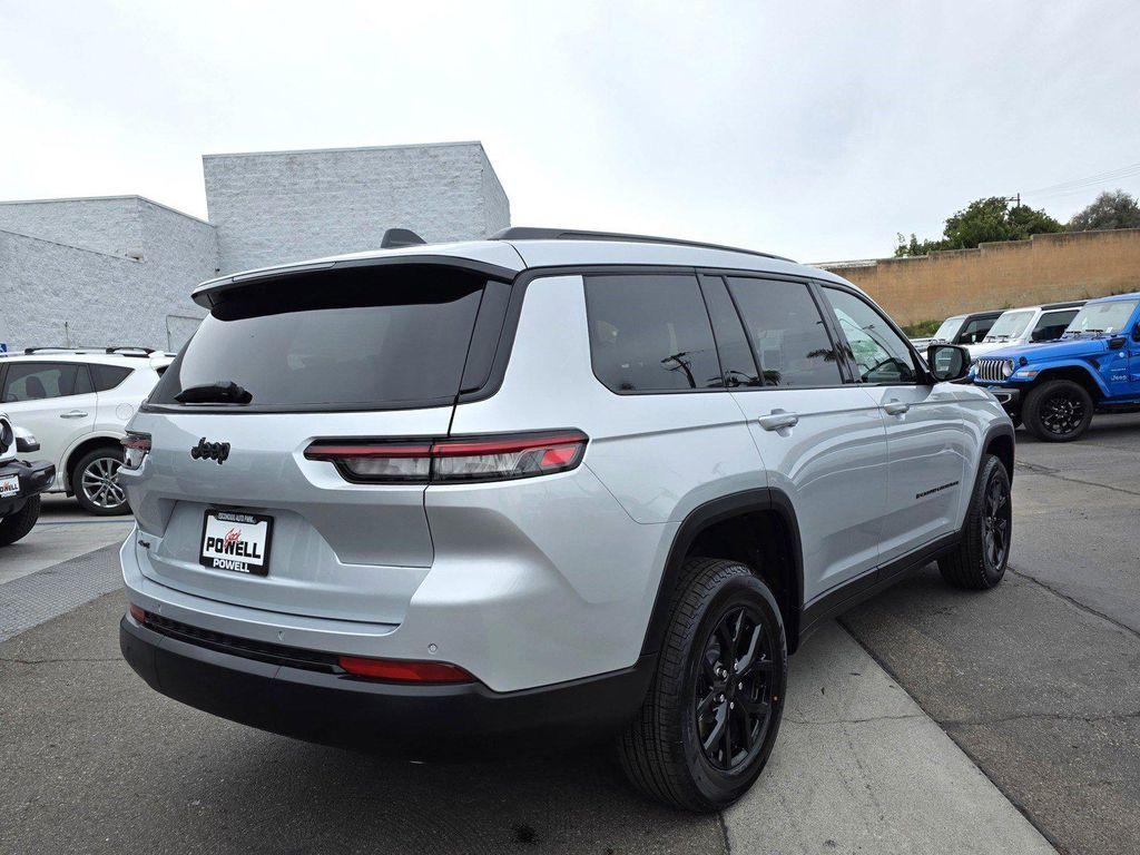new 2025 Jeep Grand Cherokee L car, priced at $34,900