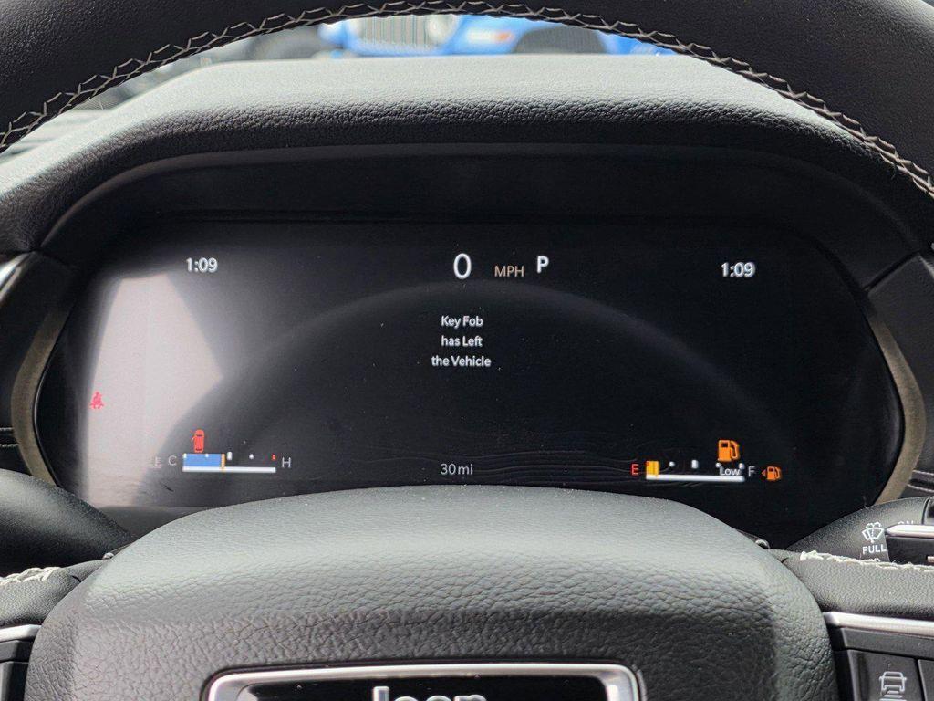 new 2025 Jeep Grand Cherokee L car, priced at $34,900