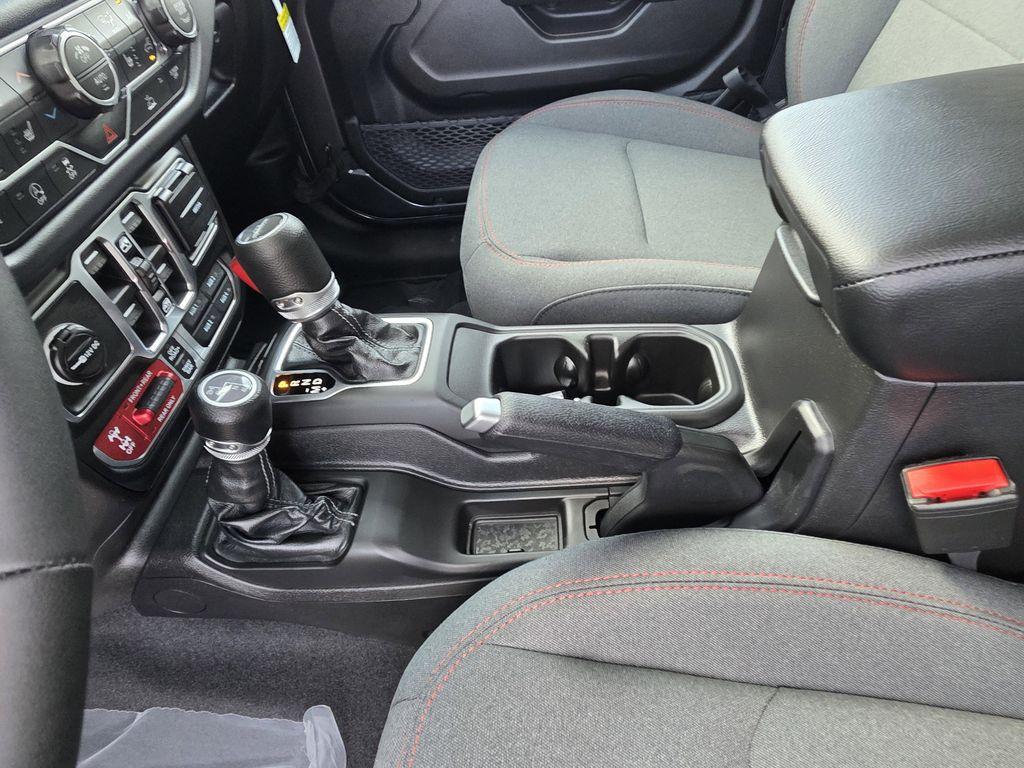 new 2026 Jeep Gladiator car, priced at $55,900