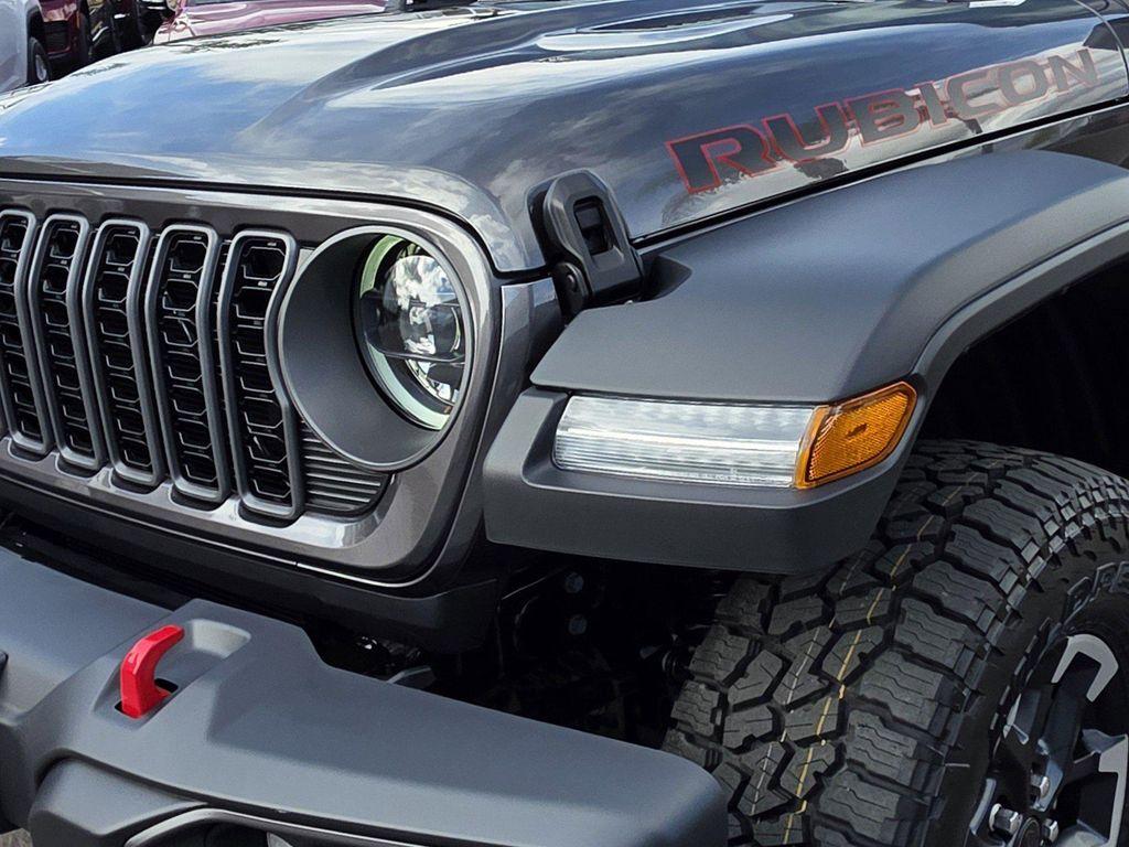 new 2026 Jeep Gladiator car, priced at $55,900
