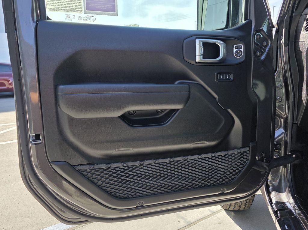 new 2026 Jeep Wrangler car, priced at $44,900