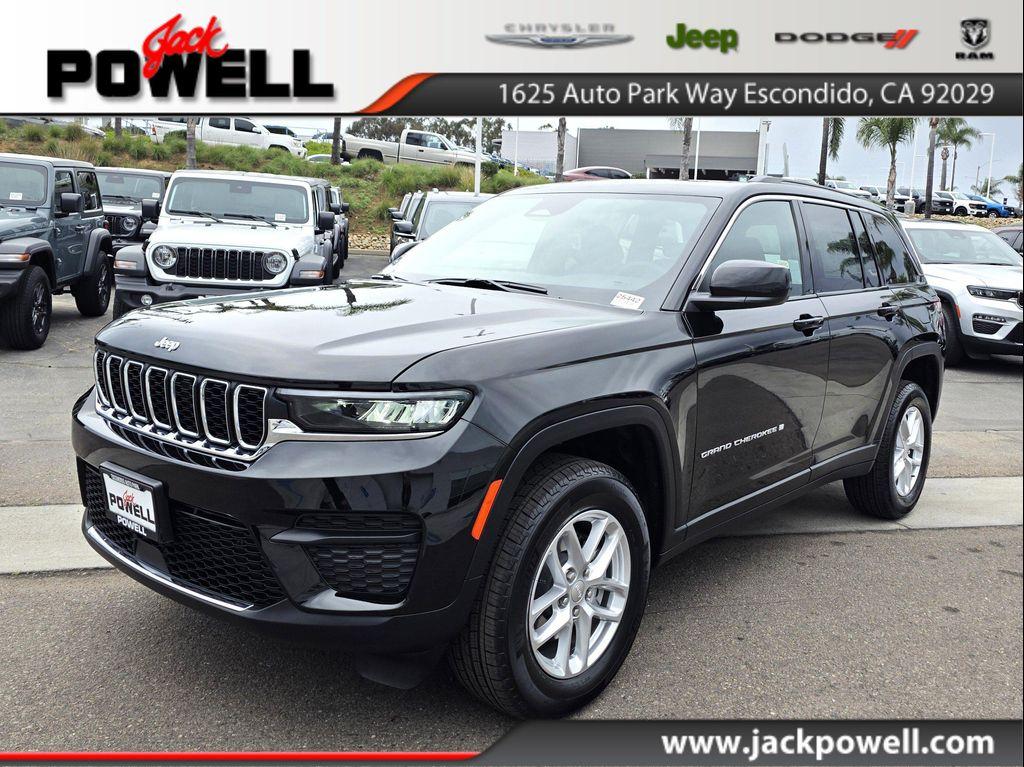 new 2025 Jeep Grand Cherokee car, priced at $34,900