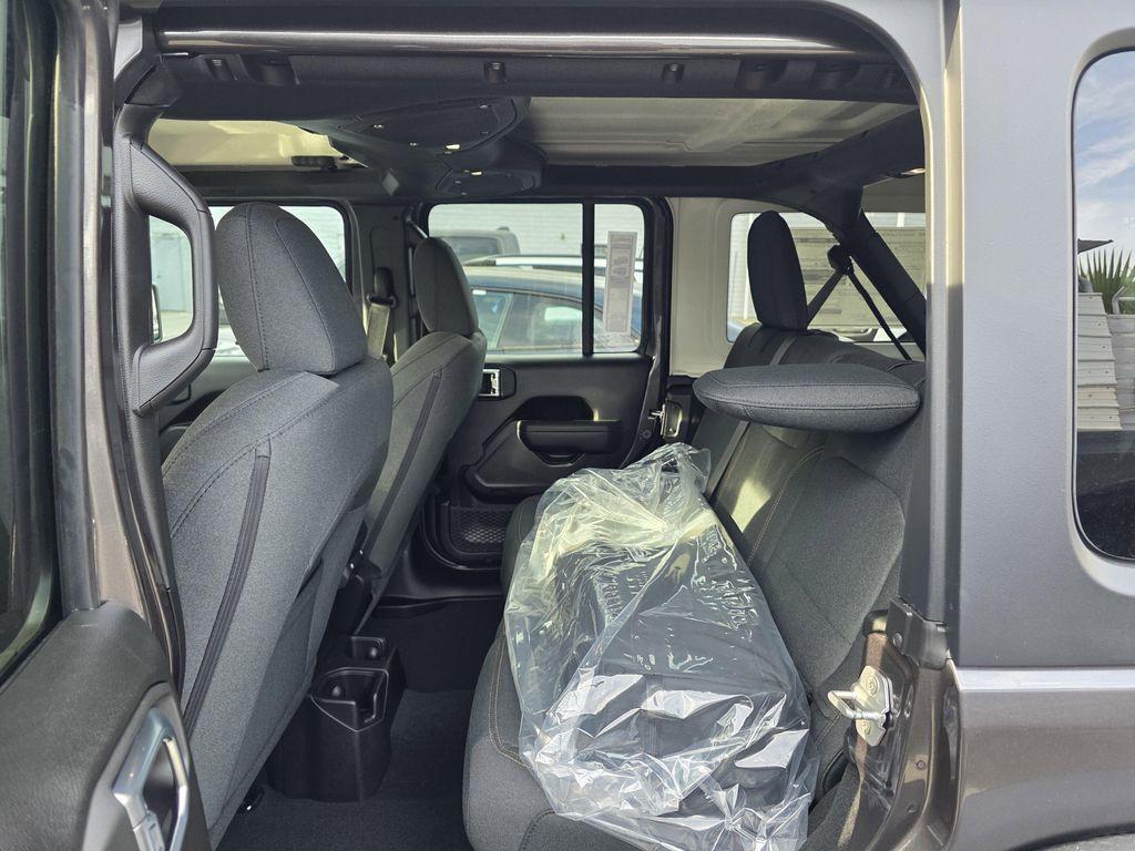 new 2026 Jeep Wrangler car, priced at $46,900