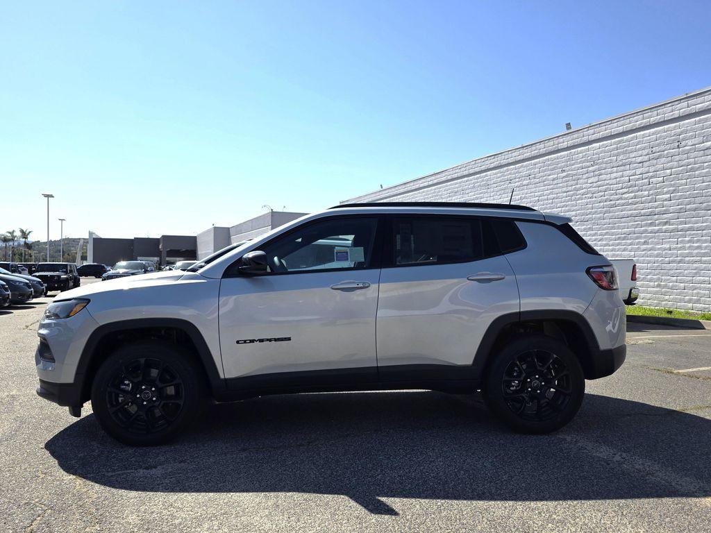 new 2025 Jeep Compass car, priced at $24,900
