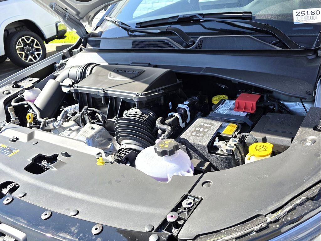 new 2025 Jeep Compass car, priced at $24,900