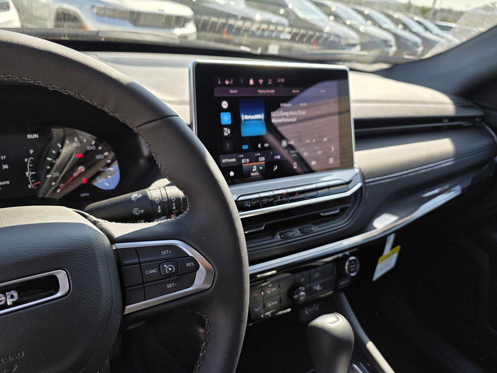 new 2025 Jeep Compass car, priced at $24,900