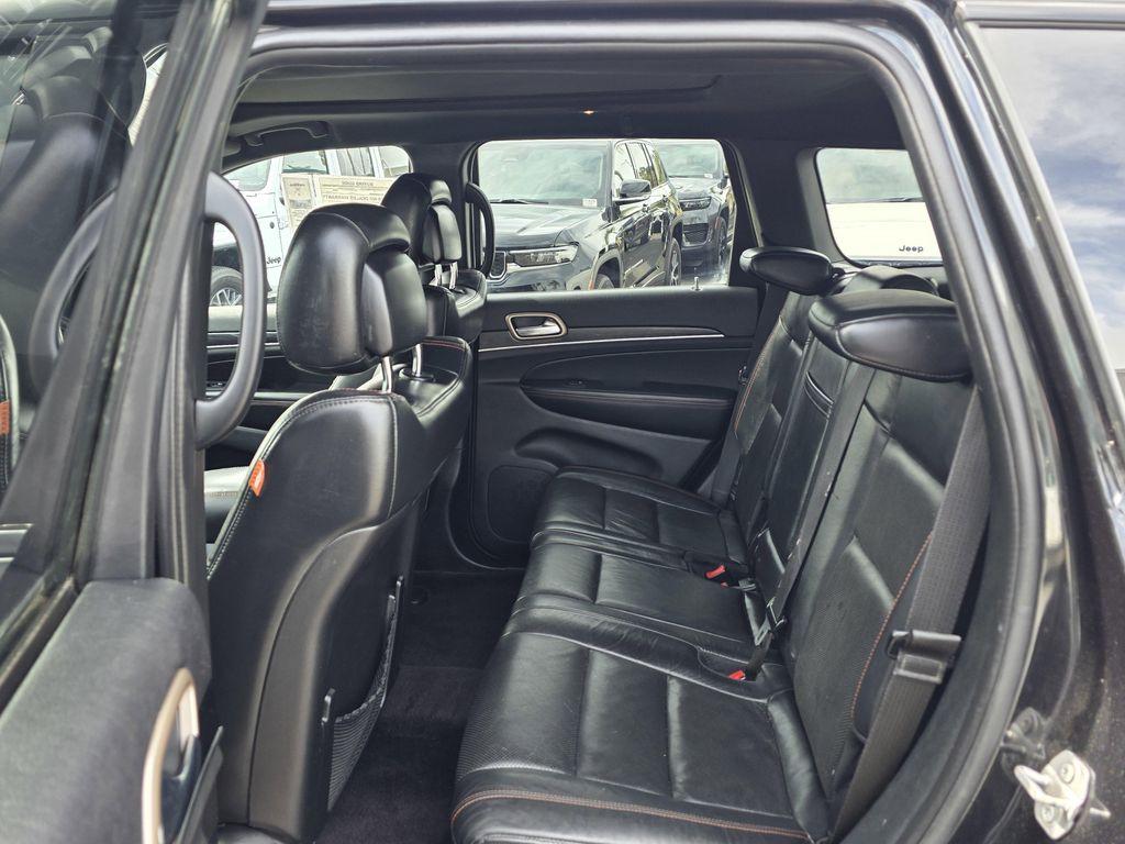 used 2016 Jeep Grand Cherokee car, priced at $13,900