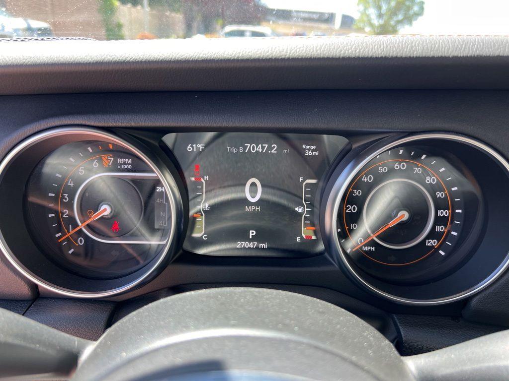 used 2023 Jeep Gladiator car, priced at $35,869