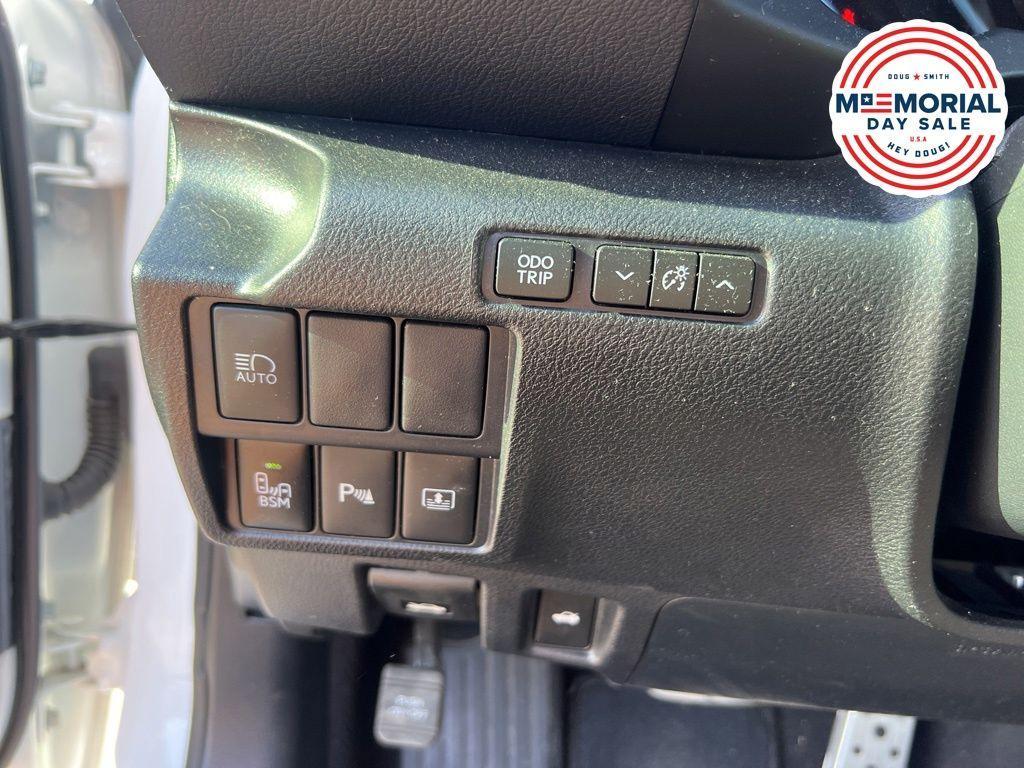 used 2020 Lexus IS 300 car, priced at $33,374