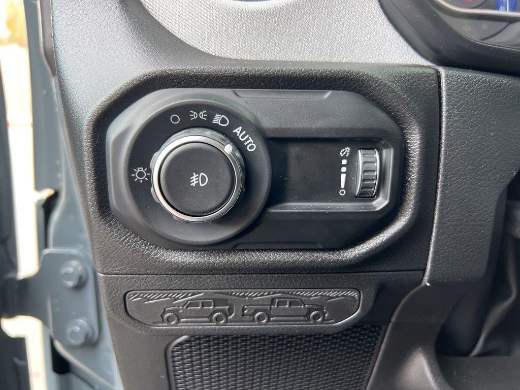 new 2026 Jeep Wrangler car, priced at $41,667