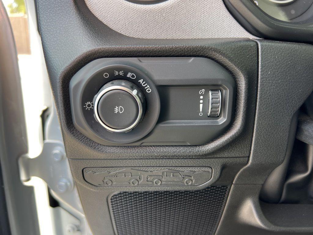 used 2024 Jeep Wrangler car, priced at $32,386