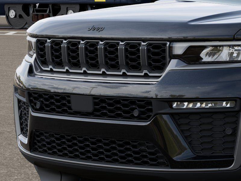 new 2026 Jeep Grand Cherokee car, priced at $51,899