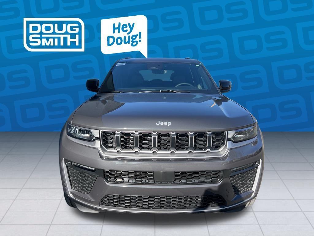 new 2026 Jeep Grand Cherokee car, priced at $42,525