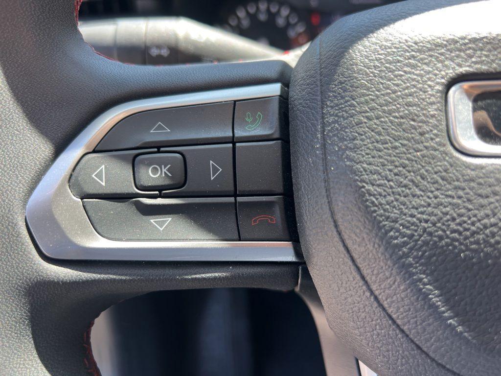 used 2022 Jeep Compass car, priced at $21,369