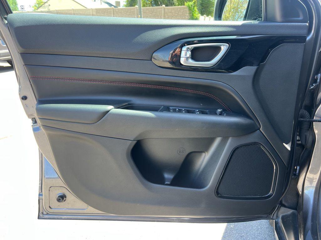used 2022 Jeep Compass car, priced at $21,369