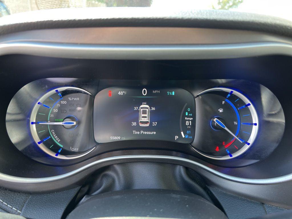 used 2024 Chrysler Pacifica Hybrid car, priced at $28,397