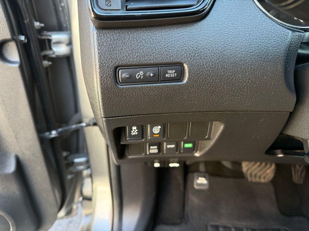 used 2017 Nissan Rogue car, priced at $10,374