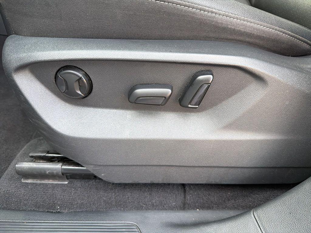 used 2019 Volkswagen Atlas car, priced at $16,374