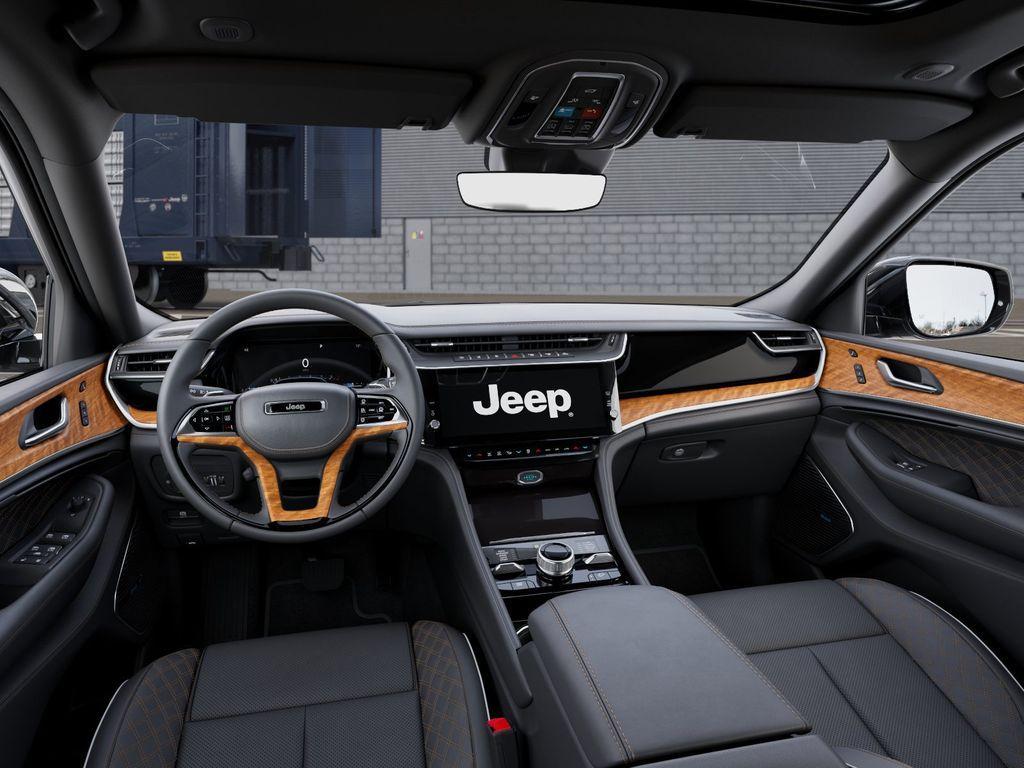 new 2026 Jeep Grand Cherokee car, priced at $61,385