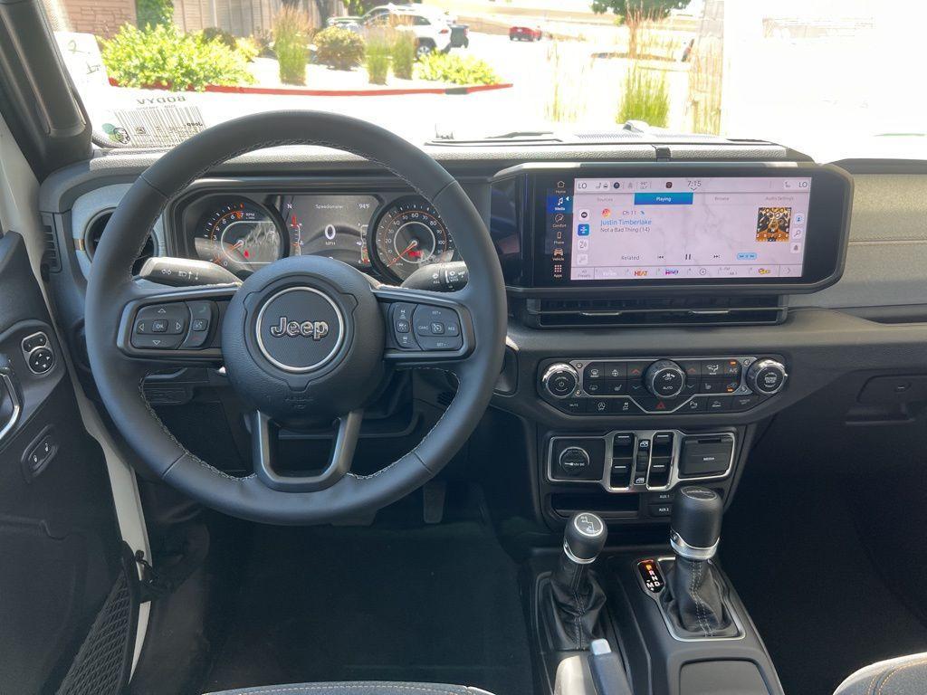 new 2025 Jeep Gladiator car, priced at $46,163