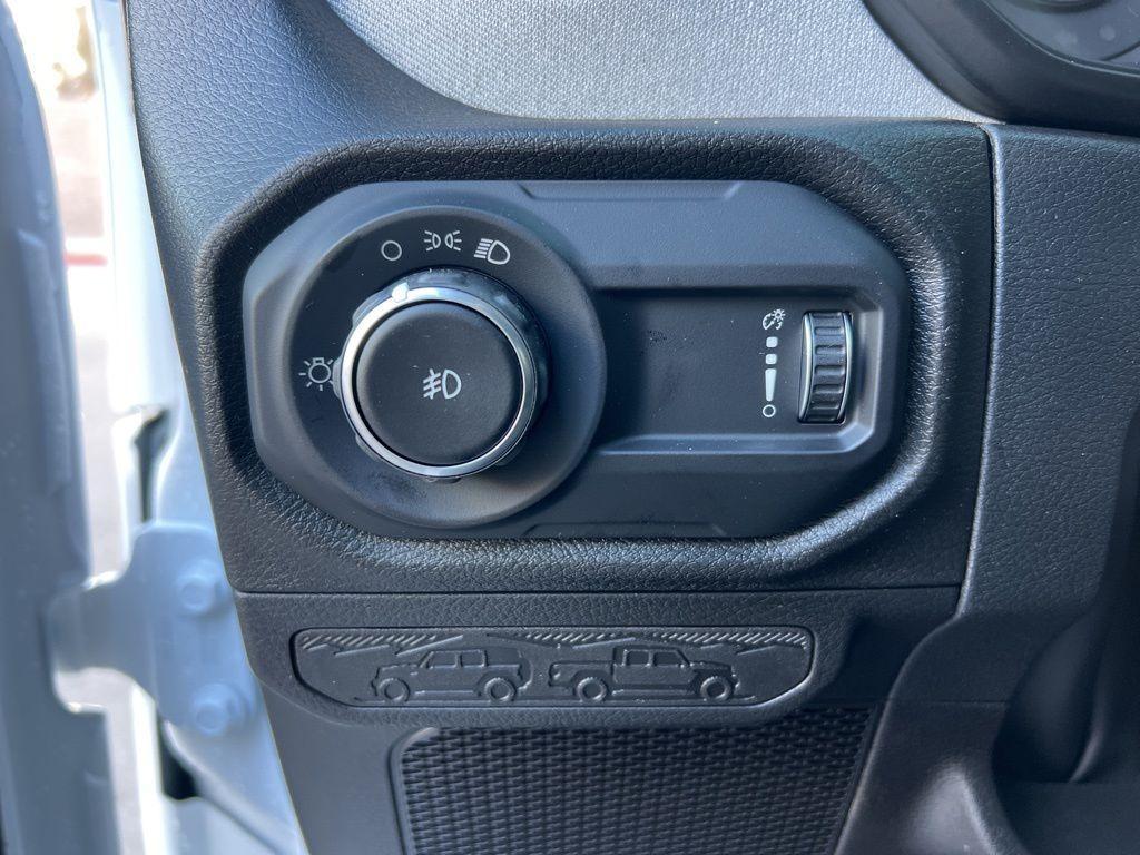 new 2026 Jeep Wrangler car, priced at $39,366