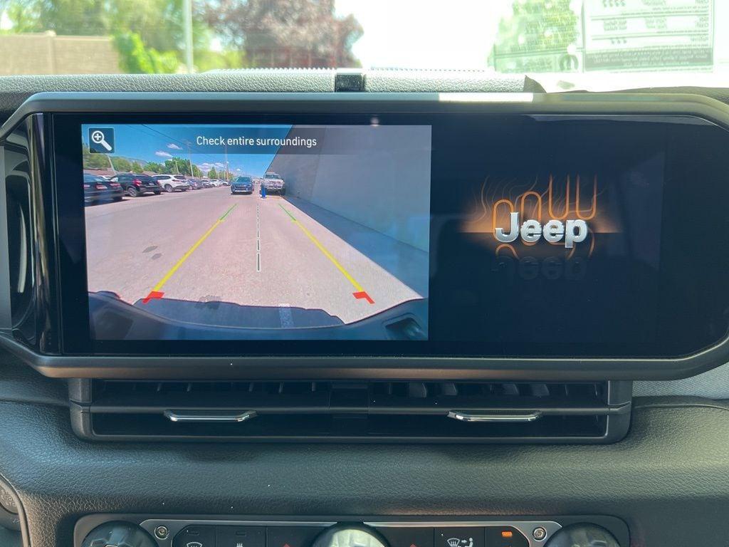 new 2025 Jeep Gladiator car, priced at $45,523