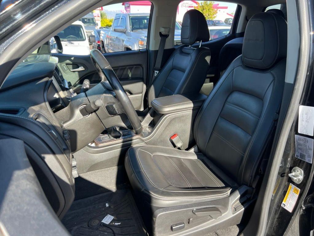used 2022 GMC Canyon car, priced at $34,205