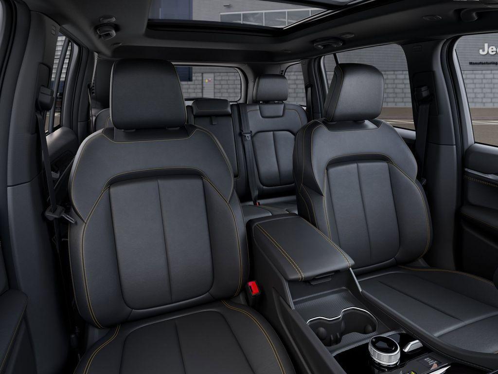 new 2026 Jeep Grand Cherokee car, priced at $51,304