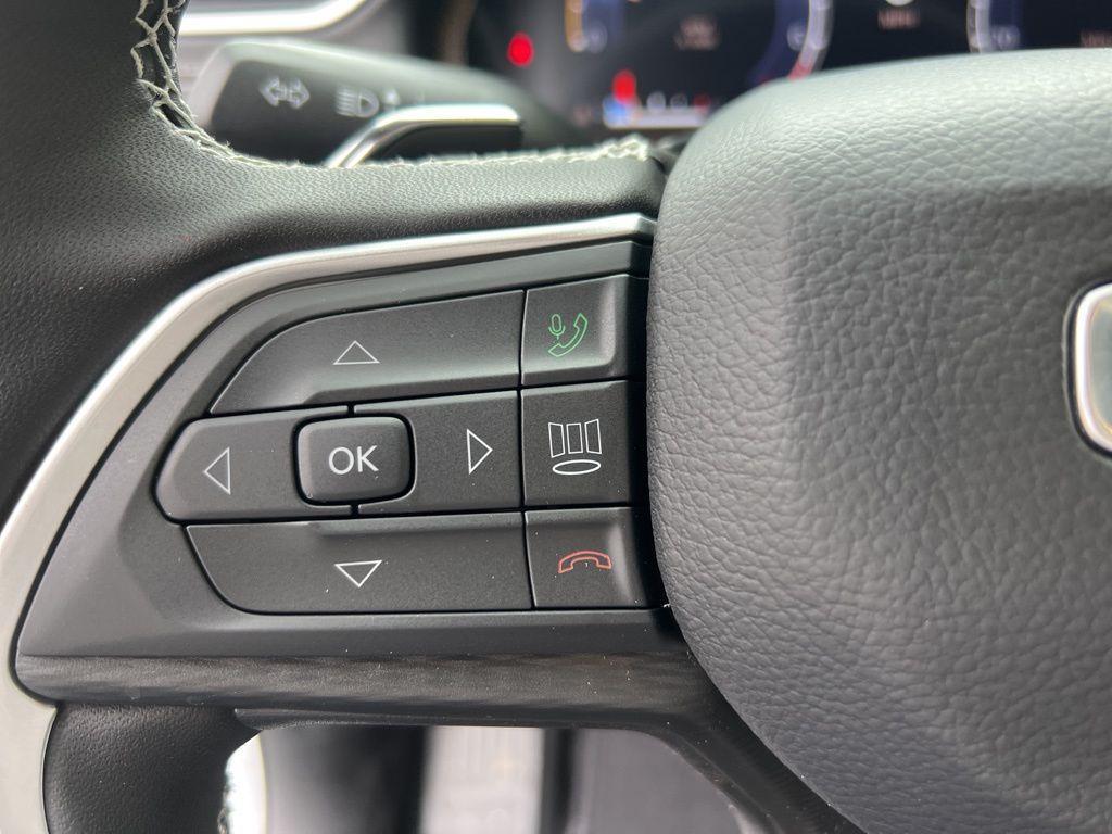 new 2025 Jeep Grand Cherokee L car, priced at $42,417