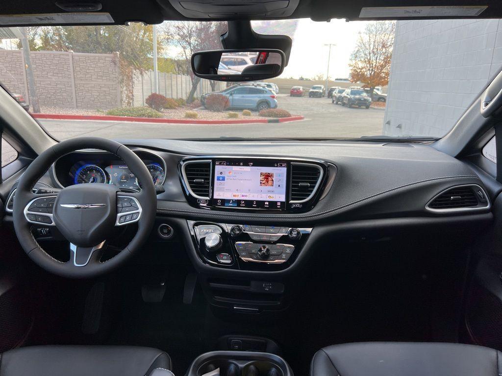 new 2026 Chrysler Pacifica car, priced at $42,849