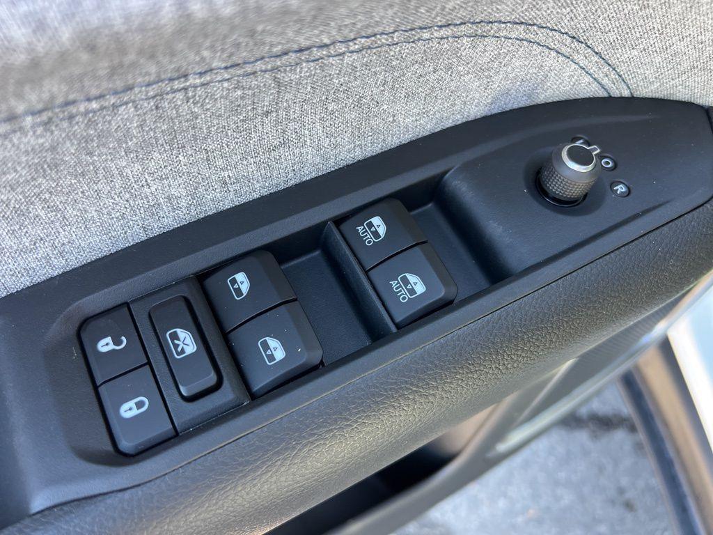 new 2026 Jeep Compass car, priced at $27,910