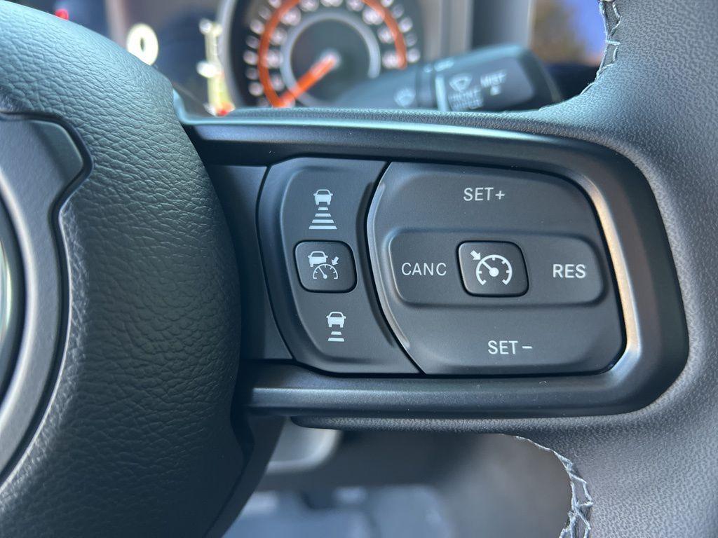 new 2026 Jeep Gladiator car, priced at $55,493