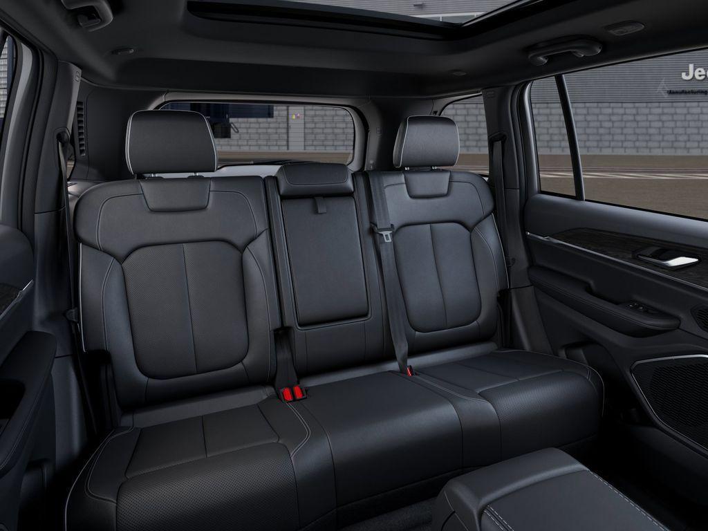 new 2026 Jeep Grand Cherokee car, priced at $53,399