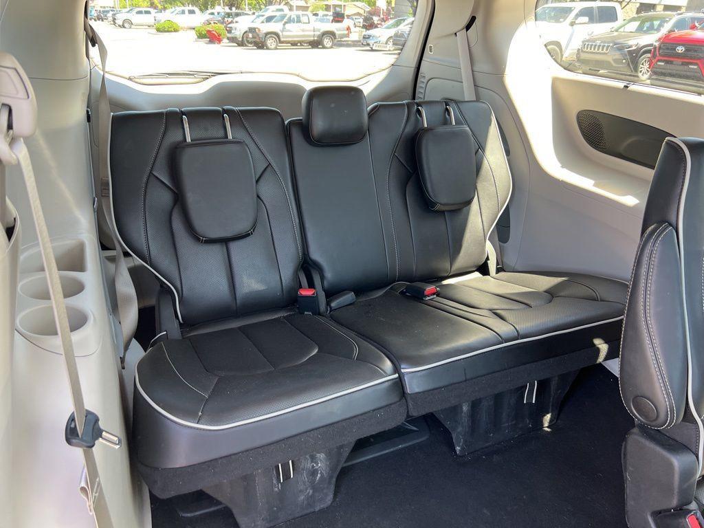 used 2023 Chrysler Pacifica car, priced at $32,374