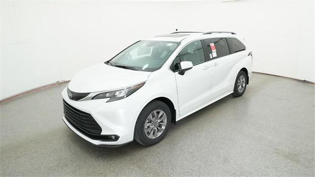 new 2026 Toyota Sienna car, priced at $48,715