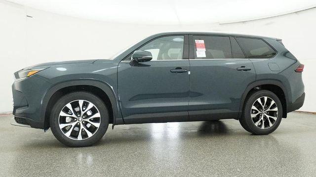 new 2026 Toyota Grand Highlander Hybrid car, priced at $61,713