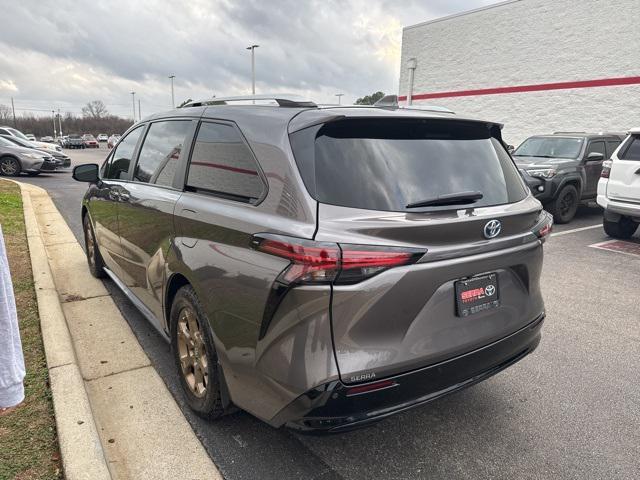 used 2024 Toyota Sienna car, priced at $54,500