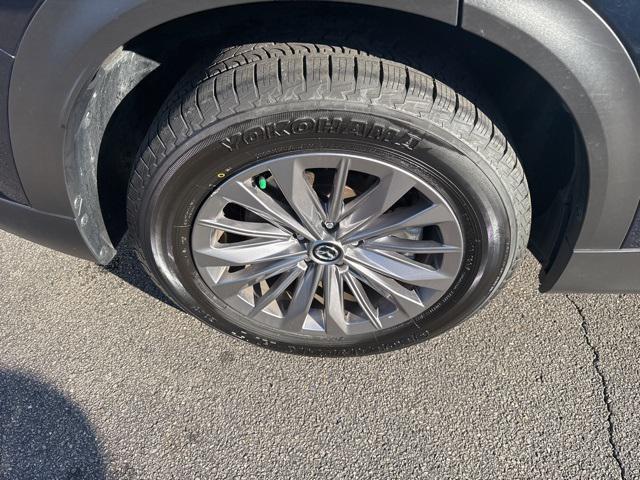 used 2025 Mazda CX-90 car, priced at $33,500