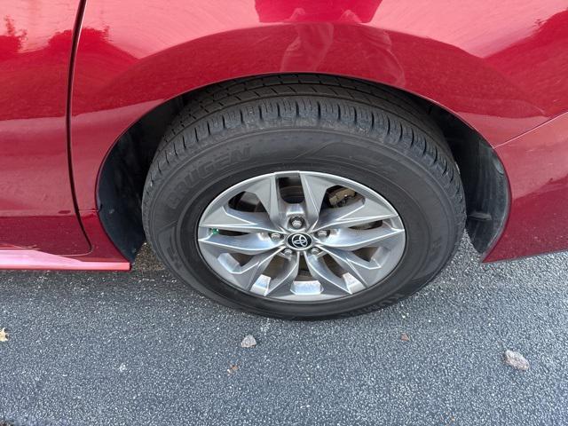 used 2023 Toyota Sienna car, priced at $38,900